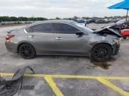 ✅ 2018 Nissan Altima SL • VIN: 1N4AL3AP5JC182311 • Lot: 43628576. Listed on IAAI with 117,950 mi. Free auction sales archive from the USA and detailed vehicle history report at DreamBid. Image 14.