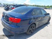 ✅ 2012 Volkswagen Jetta S • VIN: 3VW2K7AJ1CM405155 • Lot: 42563571. Wystawiony na IAAI z przebiegiem 129 221 mil. Bezpłatny archiwum sprzedaży aukcyjnych z USA i szczegółowy raport historii pojazdu na DreamBid. Zdjęcie 4.