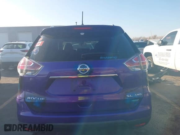 ✅ 2014 Nissan Rogue S • VIN: 5N1AT2MV7EC751451 • Lot: 41011462. Listed on IAAI with 139,840 mi. Free auction sales archive from the USA and detailed vehicle history report at DreamBid. Image 17.