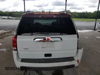 ✅ 2006 Saturn VUE • VIN: 5GZCZ23D46S883061 • Lot: 59316125. Wystawiony na Copart z przebiegiem Nie podano. Bezpłatny archiwum sprzedaży aukcyjnych z USA i szczegółowy raport historii pojazdu na DreamBid. Zdjęcie 6.