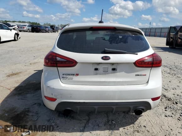 ✅ 2018 Kia Forte SX • VIN: 3KPFN5A33JE186661 • Лот: 68394255. Опубликован ранее на Copart с пробегом 102 018 миль. Бесплатный доступ к архиву аукционных продаж из США и подробный отчёт об истории автомобиля на DreamBid. Изображение 6.