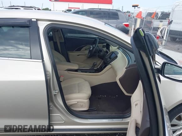 ✅ 2014 Buick LaCrosse • VIN: 1G4GA5GRXEF215558 • Лот: 42961931. Опубликован ранее на IAAI с пробегом 66 308 миль. Бесплатный доступ к архиву аукционных продаж из США и подробный отчёт об истории автомобиля на DreamBid. Изображение 5.