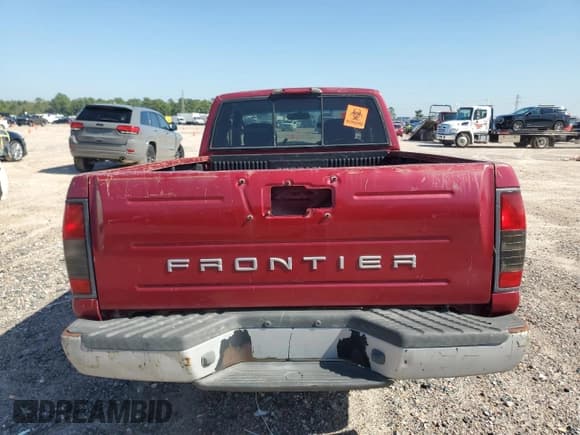 ✅ 2002 Nissan Frontier XE • VIN: 1N6DD26S52C344304 • Lot: 90304805. Wystawiony na Copart z przebiegiem 161 129 mil. Bezpłatny archiwum sprzedaży aukcyjnych z USA i szczegółowy raport historii pojazdu na DreamBid. Zdjęcie 10.