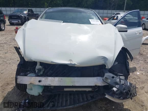 ✅ 2011 Mercedes-Benz R 350 • VIN: 4JGCB6FE6BA116776 • Lot: 42497083. Listed on IAAI with Not provided. Free auction sales archive from the USA and detailed vehicle history report at DreamBid. Image 6.