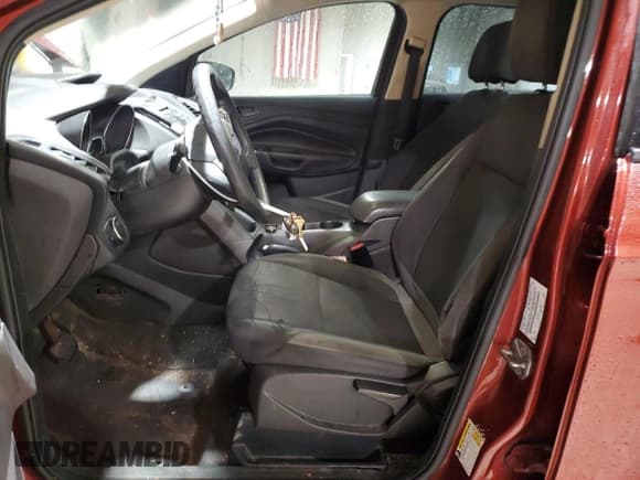 ✅ 2015 Ford Escape S • VIN: 1FMCU0F77FUC58633 • Lot: 90841595. Listed on Copart with 143,452 mi. Free auction sales archive from the USA and detailed vehicle history report at DreamBid. Image 7.