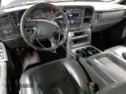 ✅ 2006 Chevrolet Silverado 2500HD LT1 • VIN: 1GCHK23D56F229836 • Lot: 45572375. Wystawiony na Copart z przebiegiem 139 462 mil. Bezpłatny archiwum sprzedaży aukcyjnych z USA i szczegółowy raport historii pojazdu na DreamBid. Zdjęcie 8.