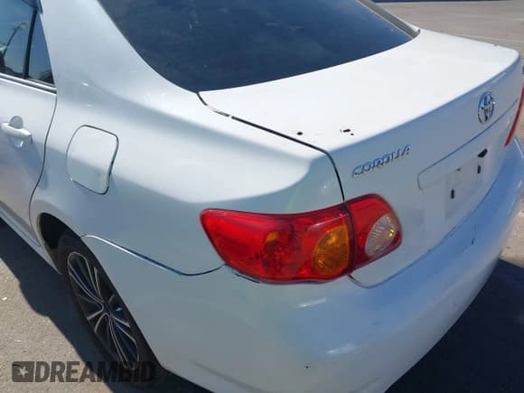 ✅ 2010 Toyota Corolla S • VIN: 1NXBU4EE4AZ353081 • Лот: 43404465. Опубликован ранее на IAAI с пробегом 132 162 миль. Бесплатный доступ к архиву аукционных продаж из США и подробный отчёт об истории автомобиля на DreamBid. Изображение 13.