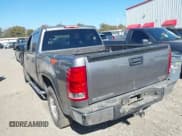 ✅ 2009 GMC Sierra 1500 SL • VIN: 3GTEC13C59G155600 • Лот: 43645722. Опубликован ранее на IAAI с пробегом 304 267 миль. Бесплатный доступ к архиву аукционных продаж из США и подробный отчёт об истории автомобиля на DreamBid. Изображение 3.