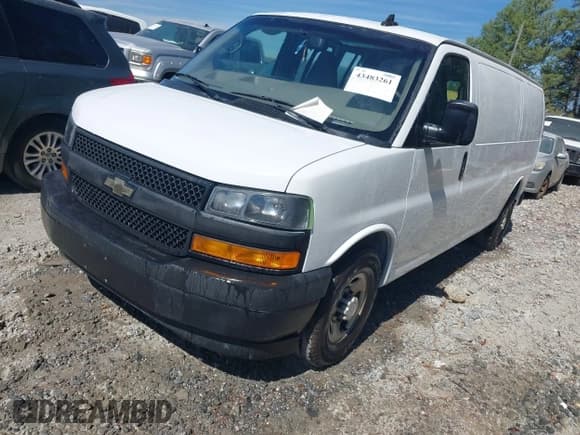 ✅ 2018 Chevrolet Express Cargo • VIN: 1GCWGBFG8J1196755 • Lot: 43483261. Listed on IAAI with 239,165 mi. Free auction sales archive from the USA and detailed vehicle history report at DreamBid. Image 17.