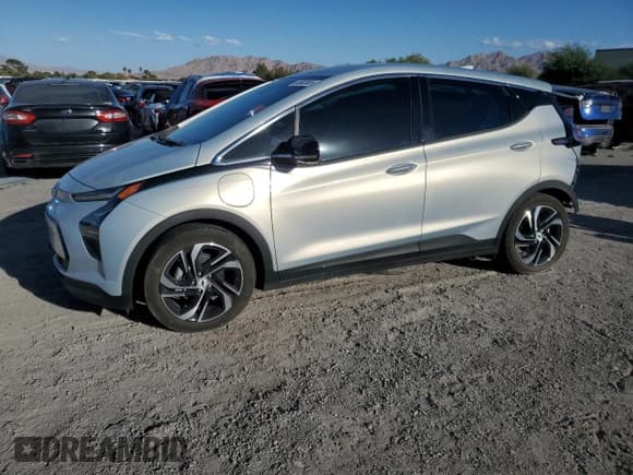 ✅ 2023 Chevrolet Bolt EV 2LT • VIN: 1G1FX6S03P4207449 • Lot: 84982855. Listed on Copart with 8,440 mi. Free auction sales archive from the USA and detailed vehicle history report at DreamBid. Image 1.