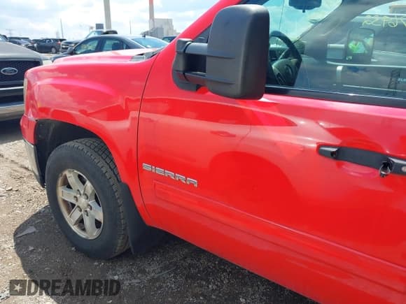 ✅ 2012 GMC Sierra 1500 SLE • VIN: 3GTP2VE7XCG292462 • Lot: 42376432. Wystawiony na IAAI z przebiegiem 190 485 mil. Bezpłatny archiwum sprzedaży aukcyjnych z USA i szczegółowy raport historii pojazdu na DreamBid. Zdjęcie 17.