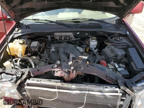 ✅ 2008 Ford Escape Limited • VIN: 1FMCU04178KB99449 • Lot: 56977605. Wystawiony na Copart z przebiegiem 113 371 mil. Bezpłatny archiwum sprzedaży aukcyjnych z USA i szczegółowy raport historii pojazdu na DreamBid. Zdjęcie 12.