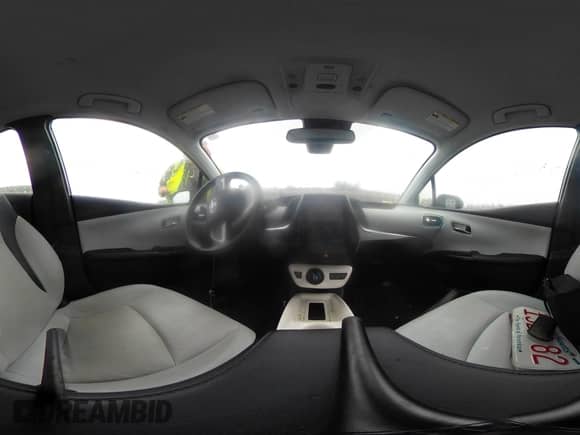 2017 Toyota Prius Plus с VIN JTDKARFP2H3032165, выставлен на аукционе IAAI как лот 43298667 с пробегом 51 567 миль миль и . История ставок и продаж доступна на DreamBid. Изображение 18.