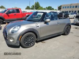 ✅ 2017 MINI Convertible Cooper • VIN: WMWWG5C36H3C99724 • Lot: 69458424. Listed on Copart with 39,978 mi. Free auction sales archive from the USA and detailed vehicle history report at DreamBid. Image 1.