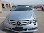 ✅ 2013 Mercedes-Benz E 350 • VIN: WDDKK5KF4DF200471 • Lot: 42046633. Listed on IAAI with 76,116 mi. Free auction sales archive from the USA and detailed vehicle history report at DreamBid. Image 12.
