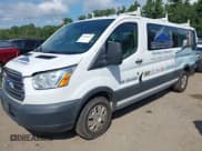 ✅ 2017 Ford Transit XL • VIN: 1FBZX2ZM8HKA10722 • Lot: 42993074. Wystawiony na IAAI z przebiegiem 150 411 mil. Bezpłatny archiwum sprzedaży aukcyjnych z USA i szczegółowy raport historii pojazdu na DreamBid. Zdjęcie 22.