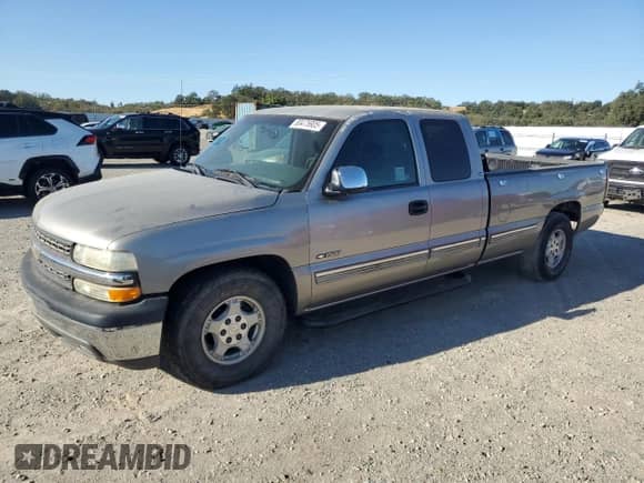 2002 Chevrolet Silverado 1500 with VIN 1GCEC19T92E160531, listed as a Copart auction lot 80475905 with 116,081 mi miles and Salvage title. Bid and sale history available at DreamBid. Image 1.