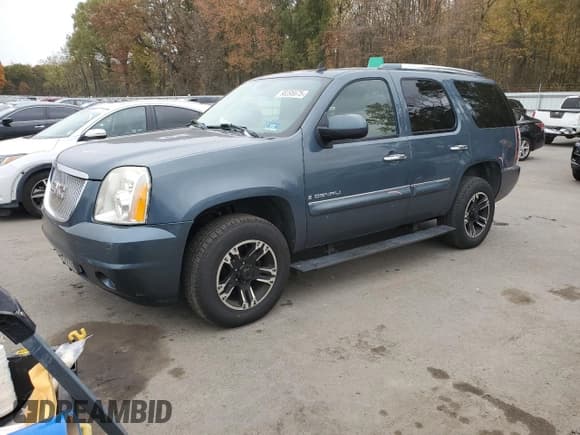 ✅ 2007 GMC Yukon Denali • VIN: 1GKFK63877J267461 • Lot: 90295675. Wystawiony na Copart z przebiegiem 195 611 mil. Bezpłatny archiwum sprzedaży aukcyjnych z USA i szczegółowy raport historii pojazdu na DreamBid. Zdjęcie 1.