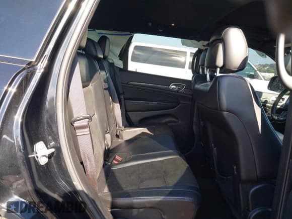 ✅ 2019 Jeep Grand Cherokee Upland • VIN: 1C4RJFAG7KC837588 • Lot: 43133931. Listed on IAAI with 54,388 mi. Free auction sales archive from the USA and detailed vehicle history report at DreamBid. Image 8.