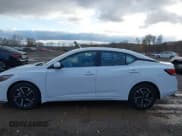 ✅ 2025 Nissan Sentra SV • VIN: 3N1AB8CV0SY364631 • Лот: 43664561. Опубликован ранее на IAAI с пробегом 1 199 миль. Бесплатный доступ к архиву аукционных продаж из США и подробный отчёт об истории автомобиля на DreamBid. Изображение 15.