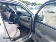 ✅ 2012 Honda Pilot EX-L • VIN: 5FNYF3H68CB014083 • Lot: 42173310. Wystawiony na IAAI z przebiegiem 238 175 mil. Bezpłatny archiwum sprzedaży aukcyjnych z USA i szczegółowy raport historii pojazdu na DreamBid. Zdjęcie 5.