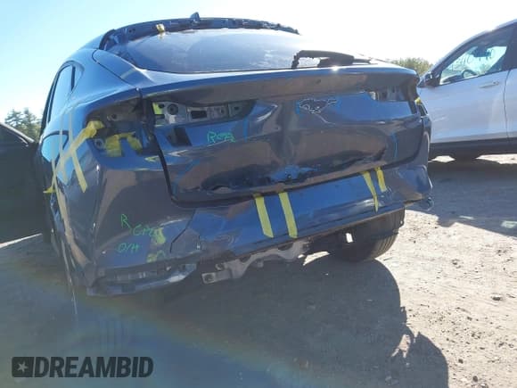 ✅ 2021 Ford Mustang Mach-E Select • VIN: 3FMTK1SS7MMA35323 • Лот: 43352166. Опубликован ранее на IAAI с пробегом 38 476 миль. Бесплатный доступ к архиву аукционных продаж из США и подробный отчёт об истории автомобиля на DreamBid. Изображение 6.