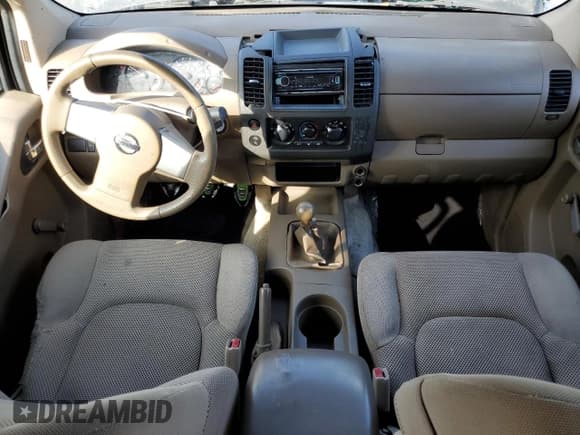 ✅ 2005 Nissan Frontier LE • VIN: 1N6AD07U15C401058 • Лот: 45760095. Опубликован ранее на Copart с пробегом 153 232 миль. Бесплатный доступ к архиву аукционных продаж из США и подробный отчёт об истории автомобиля на DreamBid. Изображение 8.