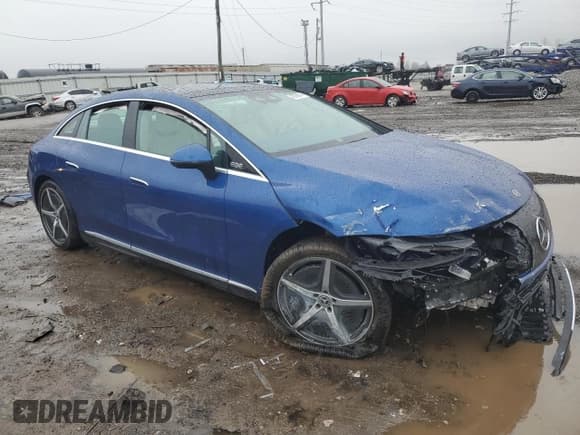 ✅ 2023 Mercedes-Benz EQE 350 • VIN: W1KEG1CB3PF018400 • Лот: 45266914. Опубликован ранее на Copart с пробегом Не указан. Бесплатный доступ к архиву аукционных продаж из США и подробный отчёт об истории автомобиля на DreamBid. Изображение 4.