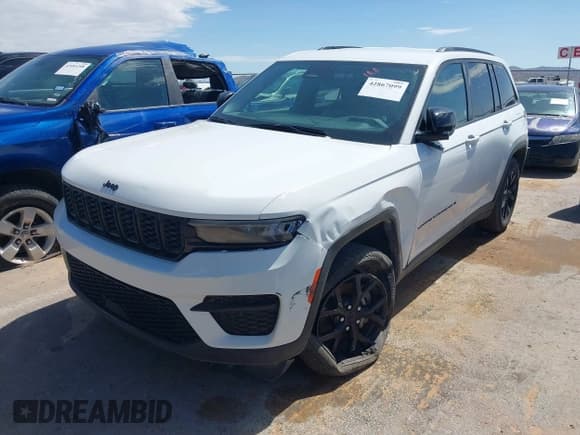 ✅ 2024 Jeep Grand Cherokee Laredo • VIN: 1C4RJHAG2RC109117 • Lot: 42867099. Listed on IAAI with 33,157 mi. Free auction sales archive from the USA and detailed vehicle history report at DreamBid. Image 2.