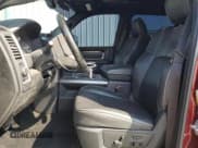 ✅ 2018 Ram 2500 Limited • VIN: 3C6UR5GL2JG309350 • Lot: 80466805. Wystawiony na Copart z przebiegiem 214 633 mil. Bezpłatny archiwum sprzedaży aukcyjnych z USA i szczegółowy raport historii pojazdu na DreamBid. Zdjęcie 7.