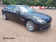 ✅ 2012 BMW 7 Series 750Li • VIN: WBAKB8C54CC964853 • Lot: 42848346. Wystawiony na IAAI z przebiegiem 154 299 mil. Bezpłatny archiwum sprzedaży aukcyjnych z USA i szczegółowy raport historii pojazdu na DreamBid. Zdjęcie 1.