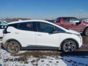 ✅ 2023 Chevrolet Bolt EV 2LT • VIN: 1G1FX6S03P4115015 • Lot: 41544105. Wystawiony na IAAI z przebiegiem 22 964 mil. Bezpłatny archiwum sprzedaży aukcyjnych z USA i szczegółowy raport historii pojazdu na DreamBid. Zdjęcie 13.