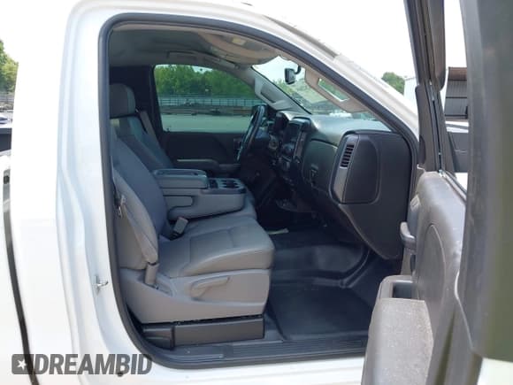 ✅ 2016 Chevrolet Silverado 2500HD Work Truck • VIN: 1GC0CUEG9GZ407387 • Lot: 42822609. Wystawiony na IAAI z przebiegiem 111 222 mil. Bezpłatny archiwum sprzedaży aukcyjnych z USA i szczegółowy raport historii pojazdu na DreamBid. Zdjęcie 5.