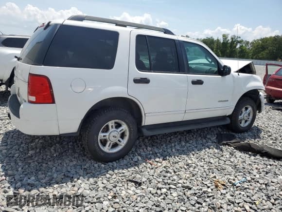 ✅ 2005 Ford Explorer XLT • VIN: 1FMZU73E05UB52920 • Lot: 56802425. Wystawiony na Copart z przebiegiem 225 539 mil. Bezpłatny archiwum sprzedaży aukcyjnych z USA i szczegółowy raport historii pojazdu na DreamBid. Zdjęcie 3.
