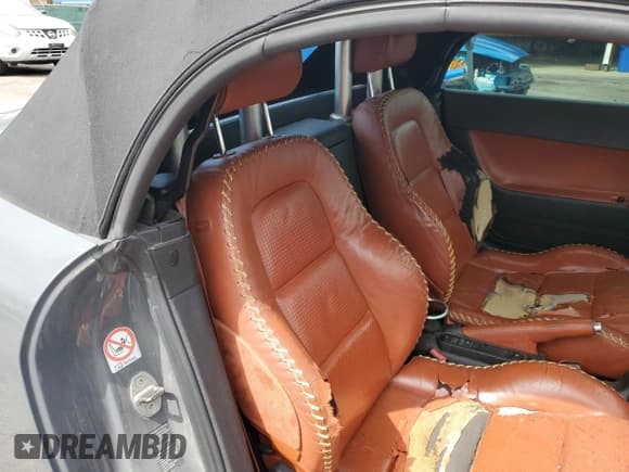 ✅ 2001 Audi TT • VIN: TRUTX28N511012537 • Lot: 51114915. Listed on Copart with 184,528 mi. Free auction sales archive from the USA and detailed vehicle history report at DreamBid. Image 10.