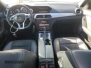 ✅ 2014 Mercedes-Benz C 300 Sport • VIN: WDDGF8AB7ER310960 • Лот: 86628545. Опубликован ранее на Copart с пробегом 118 301 миль. Бесплатный доступ к архиву аукционных продаж из США и подробный отчёт об истории автомобиля на DreamBid. Изображение 8.