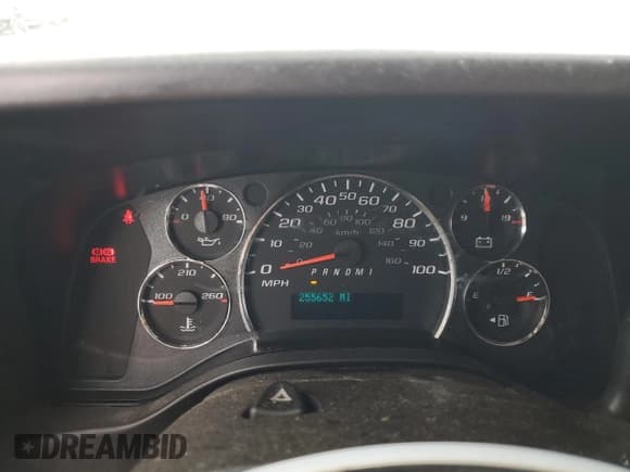 ✅ 2013 Chevrolet Express Cargo • VIN: 1GCZGTCG0D1165981 • Lot: 58323145. Listed on Copart with 255,652 mi. Free auction sales archive from the USA and detailed vehicle history report at DreamBid. Image 9.