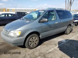✅ 2000 Toyota Sienna CE • VIN: 4T3ZF19C4YU203876 • Lot: 80410925. Listed on Copart with 203,317 mi. Free auction sales archive from the USA and detailed vehicle history report at DreamBid. Image 1.