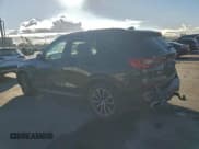 ✅ 2019 BMW X5 xDrive50i • VIN: 5UXJU2C52KLN66897 • Lot: 95786095. Wystawiony na Copart z przebiegiem 90 242 mil. Bezpłatny archiwum sprzedaży aukcyjnych z USA i szczegółowy raport historii pojazdu na DreamBid. Zdjęcie 2.