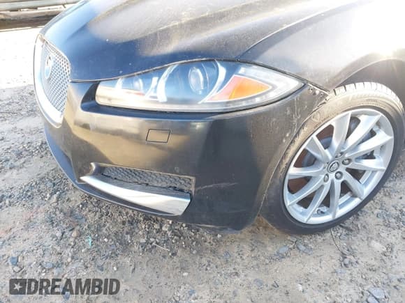 ✅ 2013 Jaguar XF RWD • VIN: SAJWA0ES1DPS63520 • Lot: 41862976. Wystawiony na IAAI z przebiegiem Nie podano. Bezpłatny archiwum sprzedaży aukcyjnych z USA i szczegółowy raport historii pojazdu na DreamBid. Zdjęcie 6.