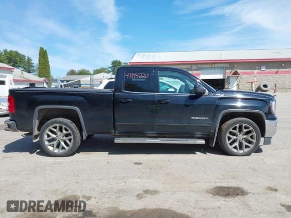 ✅ 2018 GMC Sierra 1500 SLE • VIN: 1GTV2MEC3JZ120267 • Lot: 43194220. Wystawiony na IAAI z przebiegiem 73 010 mil. Bezpłatny archiwum sprzedaży aukcyjnych z USA i szczegółowy raport historii pojazdu na DreamBid. Zdjęcie 13.