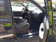 ✅ 2006 GMC Envoy SLE • VIN: 1GKDT13S562240769 • Lot: 42255973. Listed on IAAI with 183,423 mi. Free auction sales archive from the USA and detailed vehicle history report at DreamBid. Image 5.