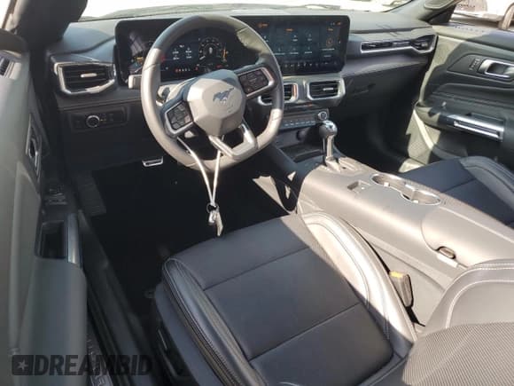 ✅ 2024 Ford Mustang EcoBoost • VIN: 1FA6P8TH3R5131306 • Лот: 54741614. Опубликован ранее на Copart с пробегом 945 миль. Бесплатный доступ к архиву аукционных продаж из США и подробный отчёт об истории автомобиля на DreamBid. Изображение 8.