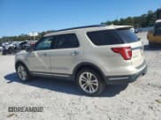✅ 2018 Ford Explorer Limited • VIN: 1FM5K7F86JGB74360 • Lot: 82677375. Wystawiony na Copart z przebiegiem 68 073 mil. Bezpłatny archiwum sprzedaży aukcyjnych z USA i szczegółowy raport historii pojazdu na DreamBid. Zdjęcie 2.