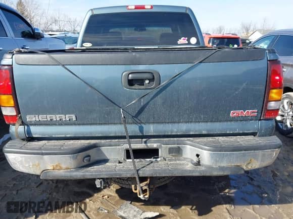 2006 GMC Sierra 1500 SLE1 с VIN 2GTEK13T661145228, выставлен на аукционе IAAI как лот 41668805 с пробегом 183 860 миль миль и . История ставок и продаж доступна на DreamBid. Изображение 16.