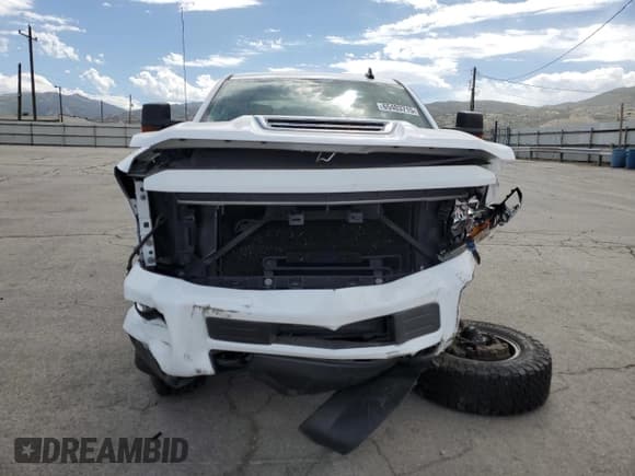 ✅ 2018 Chevrolet Silverado 2500HD LT • VIN: 1GC1KVEY8JF184452 • Lot: 65403715. Listed on Copart with 81,105 mi. Free auction sales archive from the USA and detailed vehicle history report at DreamBid. Image 5.