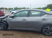 ✅ 2024 Nissan Sentra SV • VIN: 3N1AB8CV0RY348360 • Lot: 42494880. Wystawiony na IAAI z przebiegiem 23 306 mil. Bezpłatny archiwum sprzedaży aukcyjnych z USA i szczegółowy raport historii pojazdu na DreamBid. Zdjęcie 15.