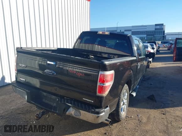 ✅ 2014 Ford F-150 XL • VIN: 1FTEW1CM6EKD24963 • Lot: 43755709. Listed on IAAI with 153,526 mi. Free auction sales archive from the USA and detailed vehicle history report at DreamBid. Image 4.