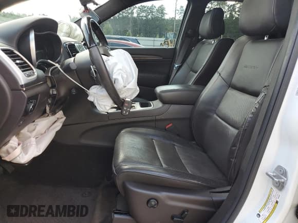 ✅ 2019 Jeep Grand Cherokee Summit • VIN: 1C4RJEJG2KC556485 • Лот: 71323875. Опубликован ранее на Copart с пробегом 48 703 миль. Бесплатный доступ к архиву аукционных продаж из США и подробный отчёт об истории автомобиля на DreamBid. Изображение 7.