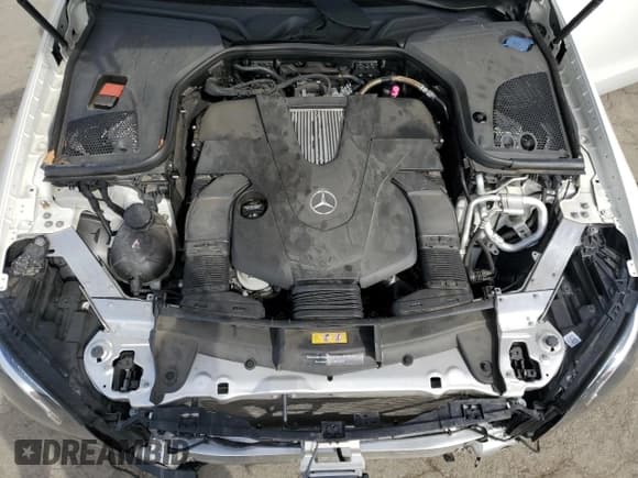 ✅ 2019 Mercedes-Benz E 450 • VIN: WDD1J6JB7KF105550 • Lot: 81969505. Wystawiony na Copart z przebiegiem 32 448 mil. Bezpłatny archiwum sprzedaży aukcyjnych z USA i szczegółowy raport historii pojazdu na DreamBid. Zdjęcie 11.